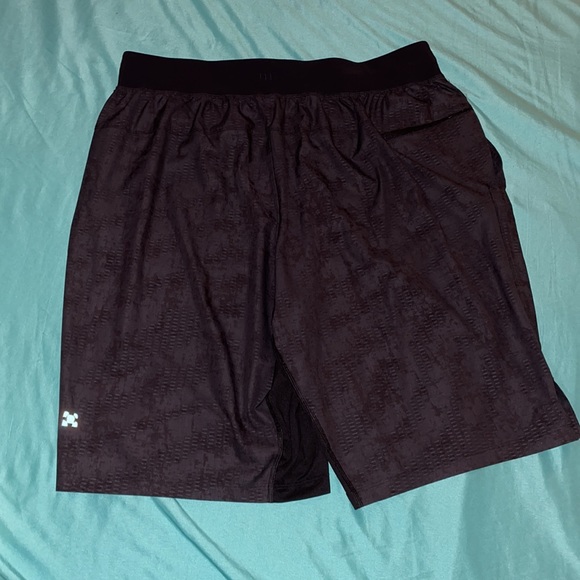 NWOT Lululemon “The Short 9” - Picture 2 of 3
